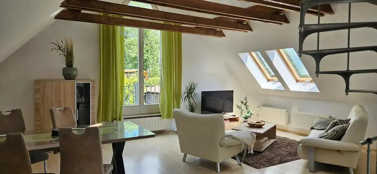Ferienwohnung Im Gruenen Von Drezno
